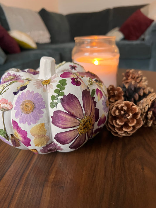 Pressed Flower Decorative Pumpkin